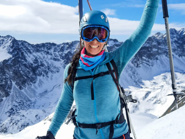 Dana Arvay z Outdoormamas testuje skialpový outfit SALEWA
